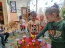 Na wiosennej łące u Smerfów -21.04.2023r.