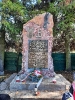 Żabki pod pomnikiem żołnierzy AK  2.11.2023r.