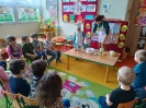 Przygotowania do kiermaszu u Żabek  25.03.24r.