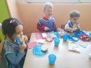 Smerfy poznają zawód -intendentka i robią zdrowe kanapki - 13.12.2023 r.