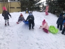 Zabawy na śniegu u Żabek 22.01.23r.
