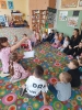 Delfinki szukają wielkanocnych niespodzianek 15.04.2025