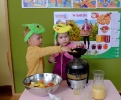 Pszczółki robią pyszny i zdrowy sok - 3.10.24r.