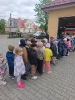 Skrzaty i Delfinki poznają pracę strażaka- 09.05.2025 r.