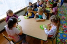 Skrzaty robią koktajl bananowy 11.10.2024r.